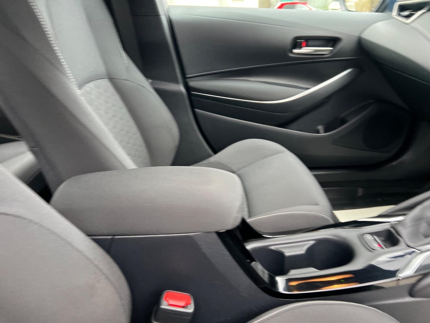 Used Toyota Corolla 2019 for sale - 77249697: Photo 35