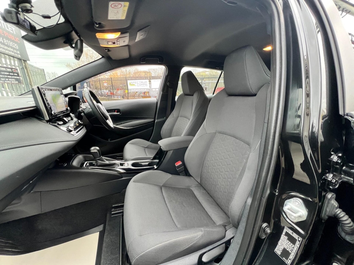 Used Toyota Corolla 2019 for sale - 77249697: Photo 60