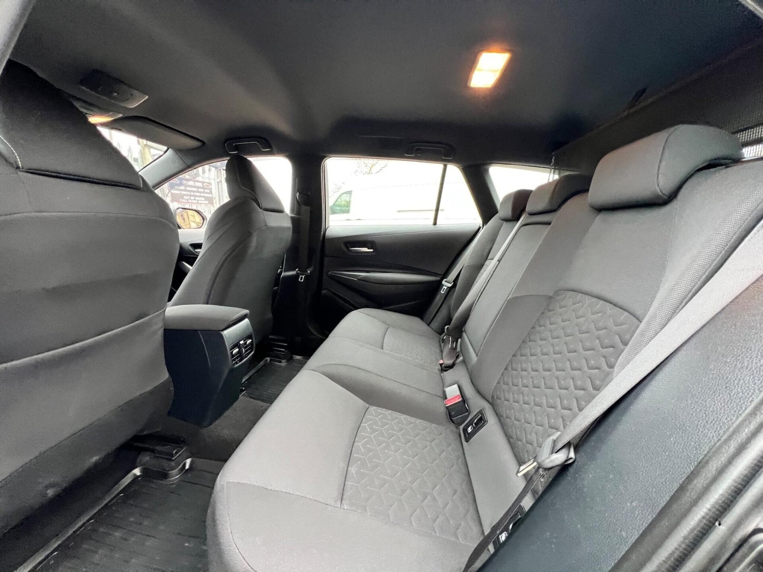 Used Toyota Corolla 2019 for sale - 77249697: Photo 64