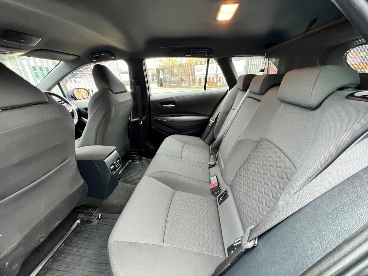 Used Toyota Corolla 2019 for sale - 77249697: Photo 65