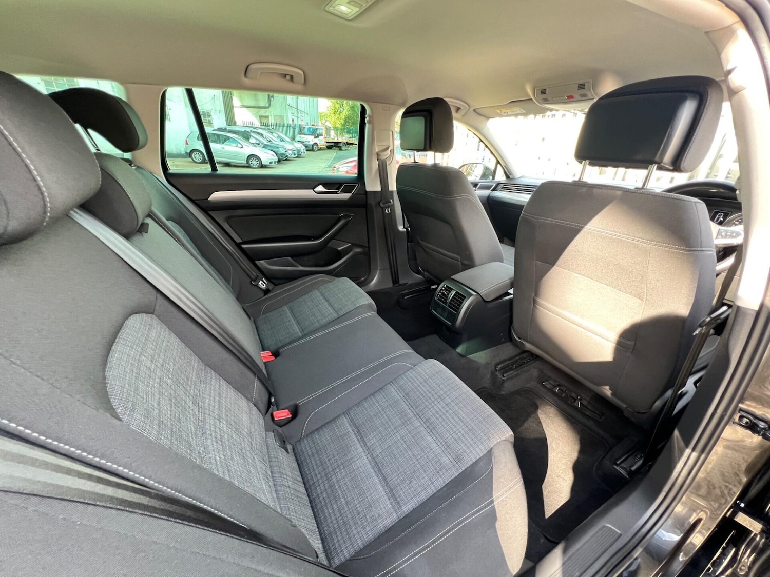 Used Volkswagen Passat 2020 for sale - 77249744: Photo 57