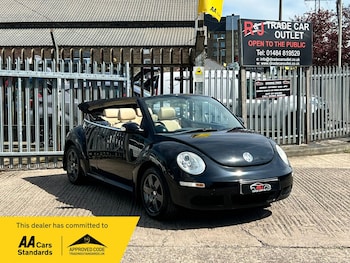Used Volkswagen Beetle 2010 for sale - 78381125: Photo