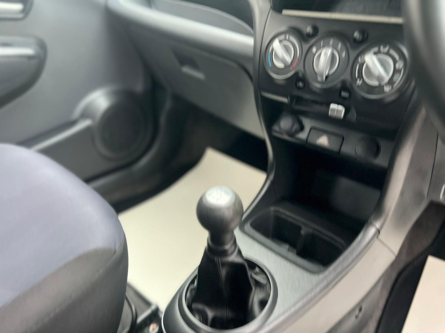 Used Suzuki Alto 2014 for sale - 77029689: Photo 39