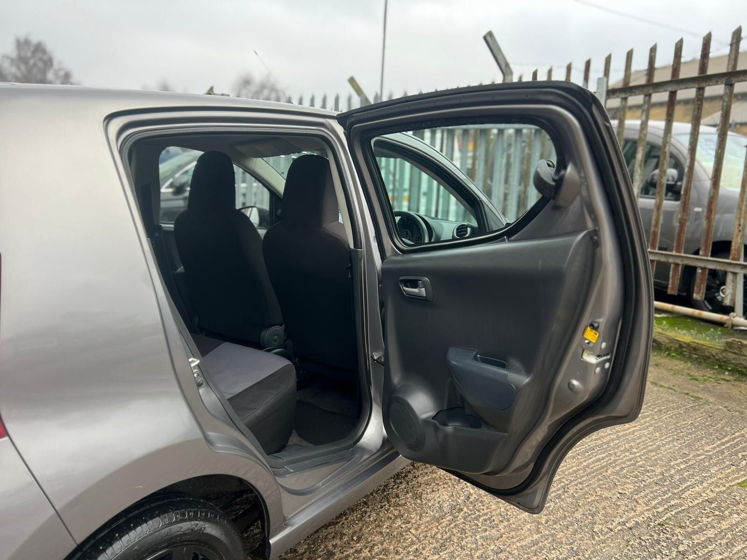 Used Suzuki Alto 2014 for sale - 77029689: Photo 46