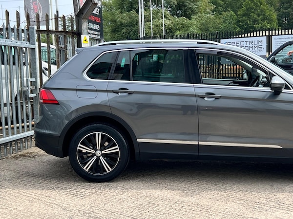 Used Volkswagen Tiguan 2018 for sale - 75678252: Photo 10