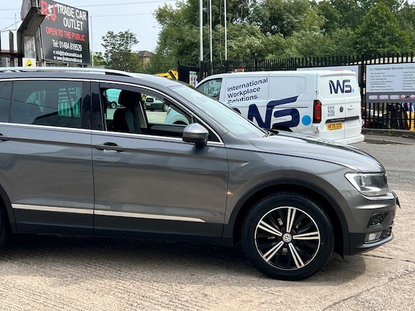 Used Volkswagen Tiguan 2018 for sale - 75678252: Photo 11