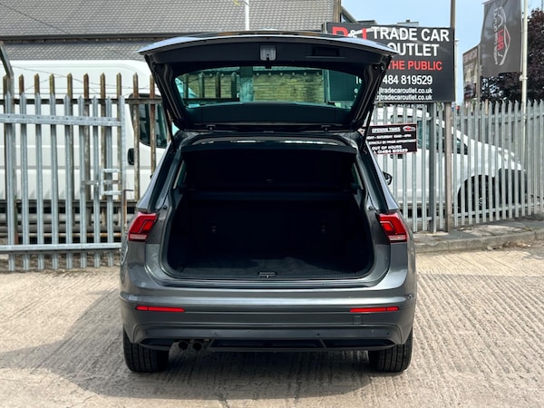 Used Volkswagen Tiguan 2018 for sale - 75678252: Photo 22