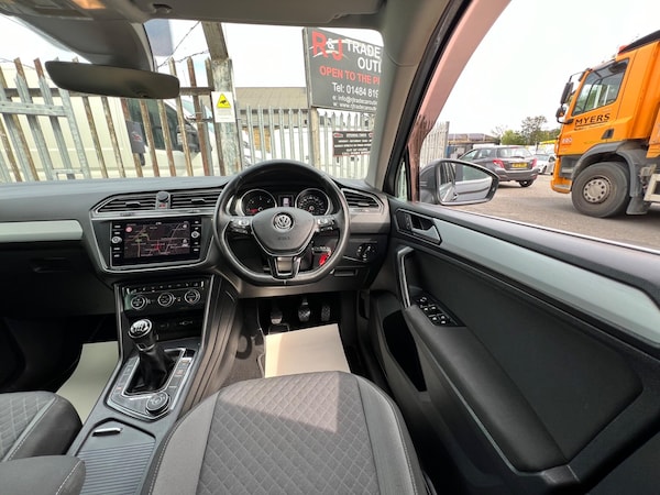 Used Volkswagen Tiguan 2018 for sale - 75678252: Photo 29