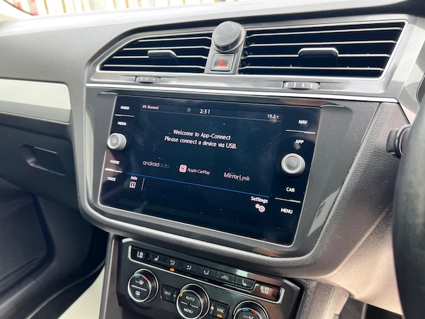 Used Volkswagen Tiguan 2018 for sale - 75678252: Photo 45