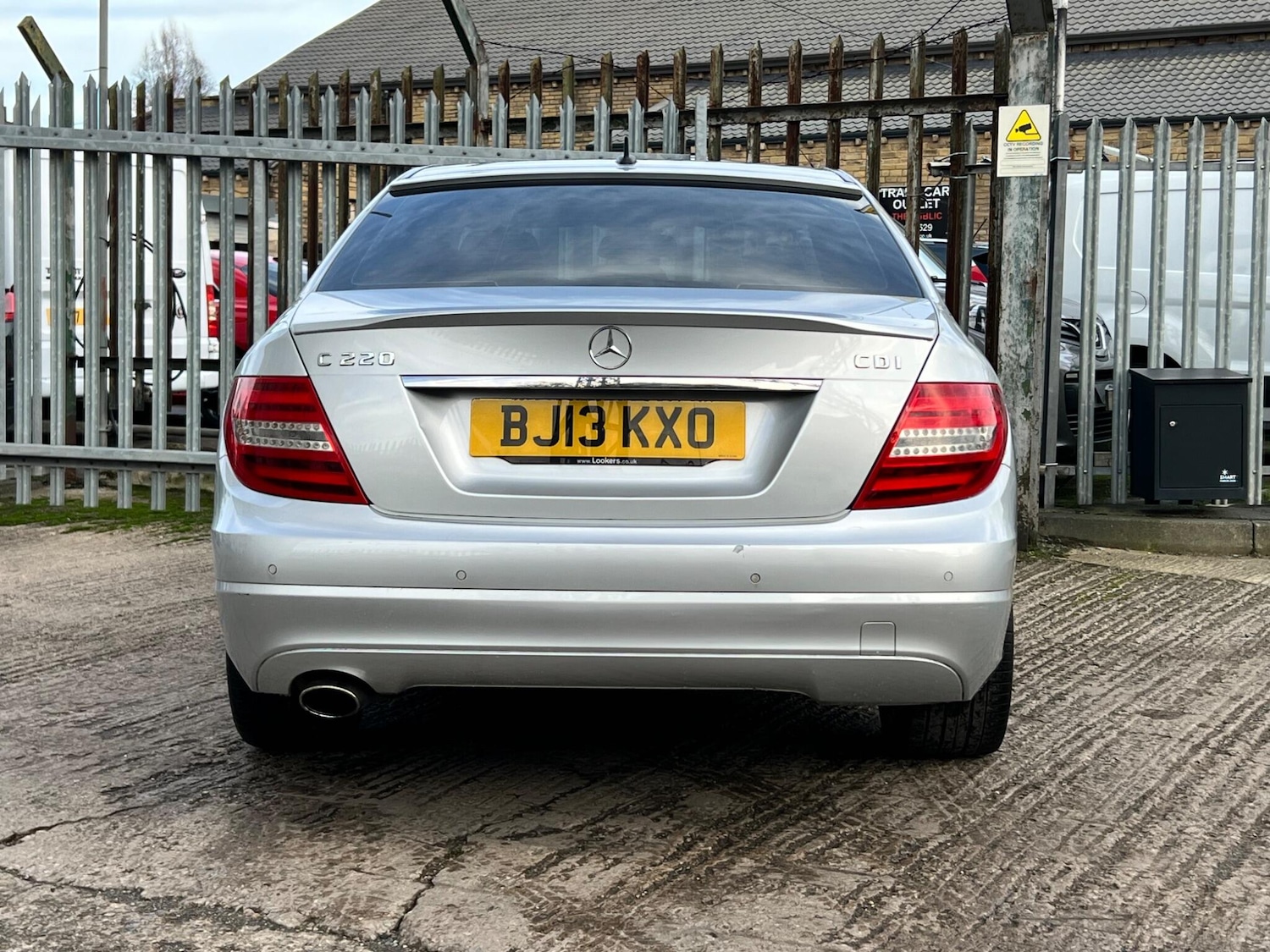 Used Mercedes-Benz C Class 2013 for sale - 76952390: Photo 18