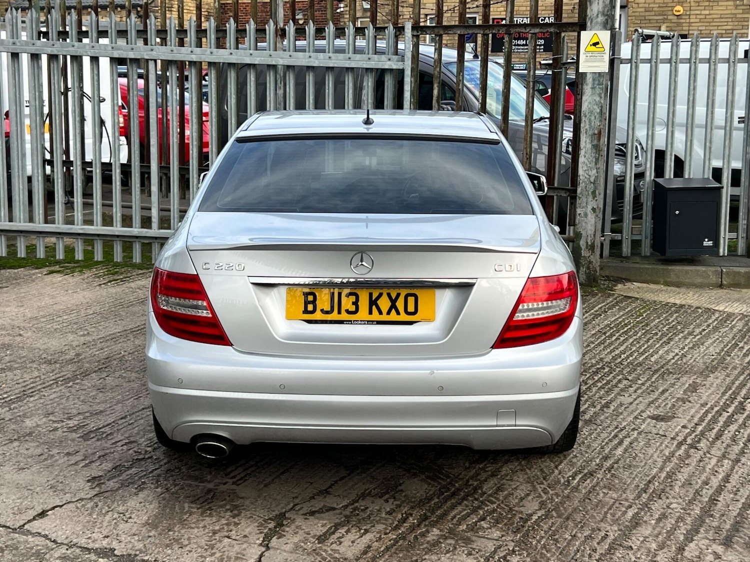 Used Mercedes-Benz C Class 2013 for sale - 76952390: Photo 19