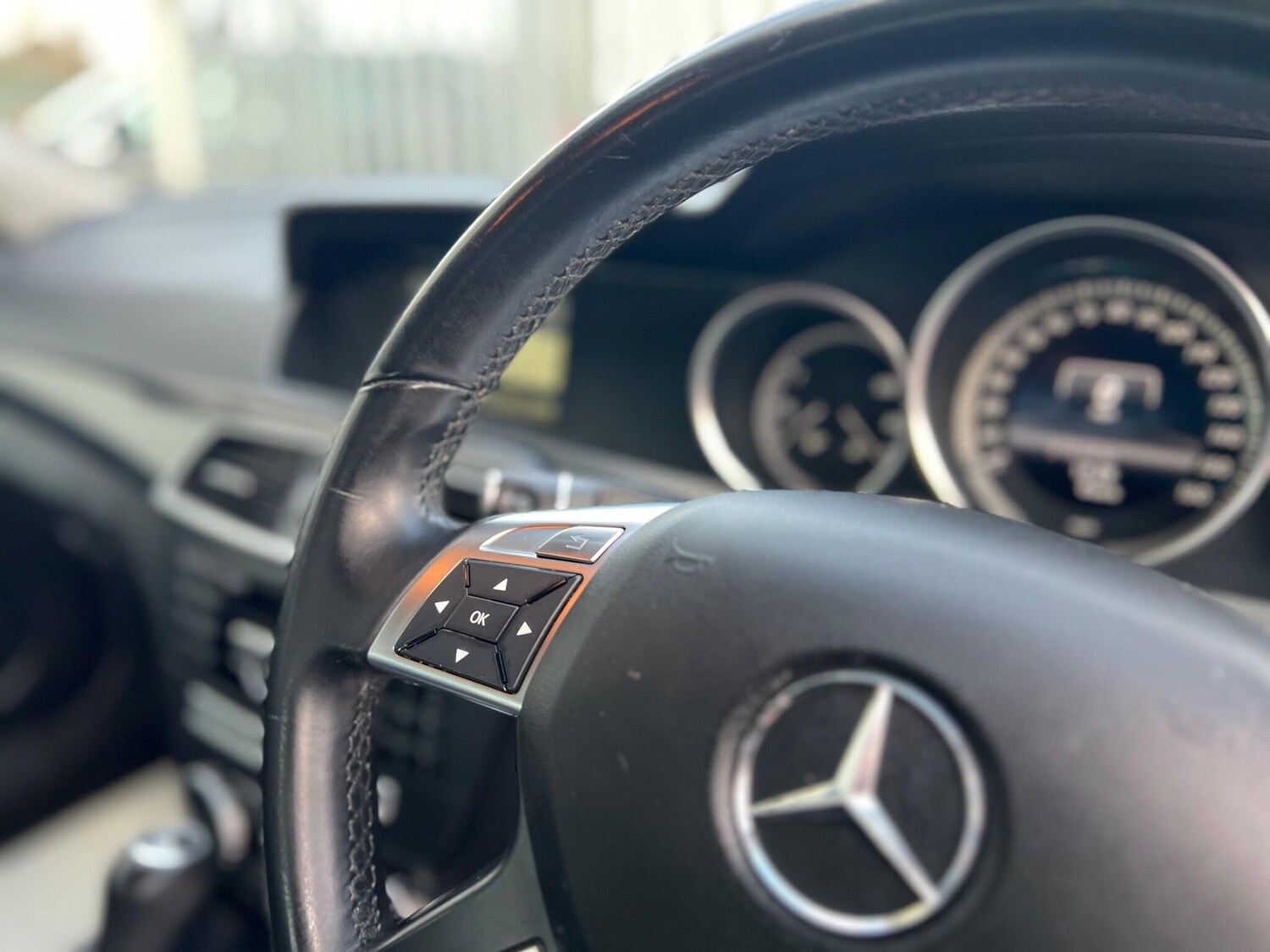 Used Mercedes-Benz C Class 2013 for sale - 76952390: Photo 39