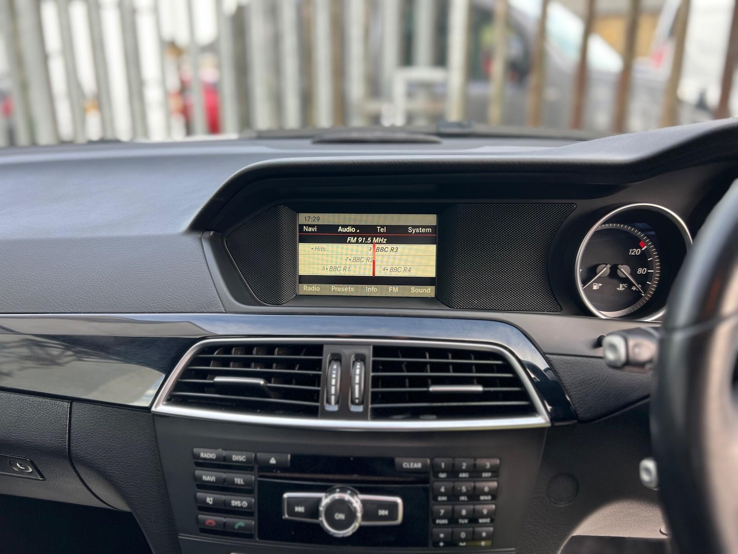 Used Mercedes-Benz C Class 2013 for sale - 76952390: Photo 42