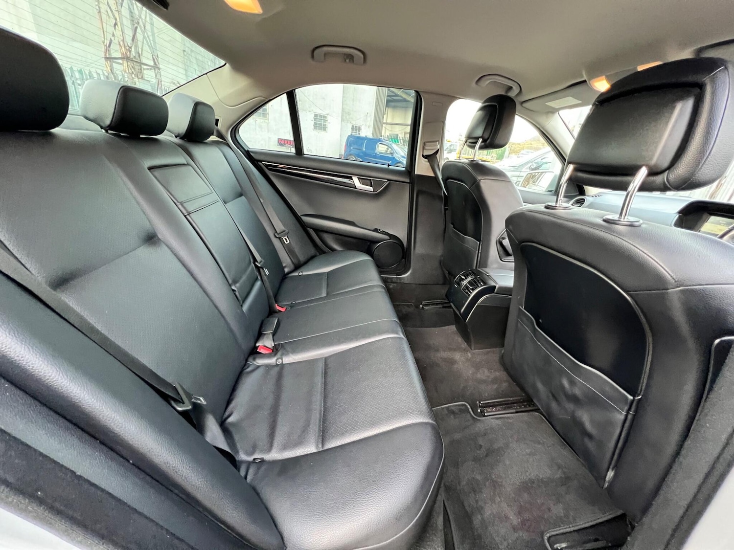 Used Mercedes-Benz C Class 2013 for sale - 76952390: Photo 48