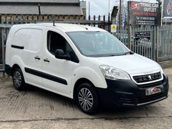 Used Peugeot Partner 2015 for sale - 74061360: Photo