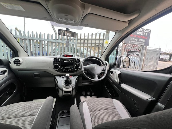 Used Peugeot Partner Tepee 2012 for sale - 76214233: Photo 27