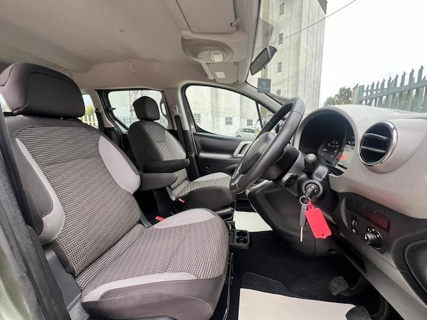 Used Peugeot Partner Tepee 2012 for sale - 76214233: Photo 31