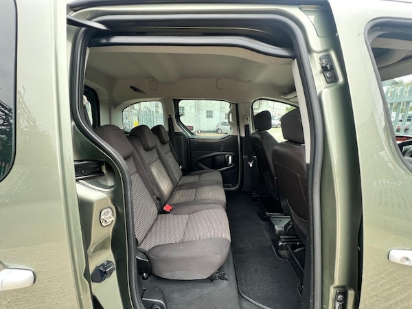 Used Peugeot Partner Tepee 2012 for sale - 76214233: Photo 46