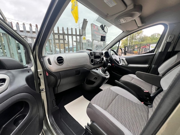 Used Peugeot Partner Tepee 2012 for sale - 76214233: Photo 49