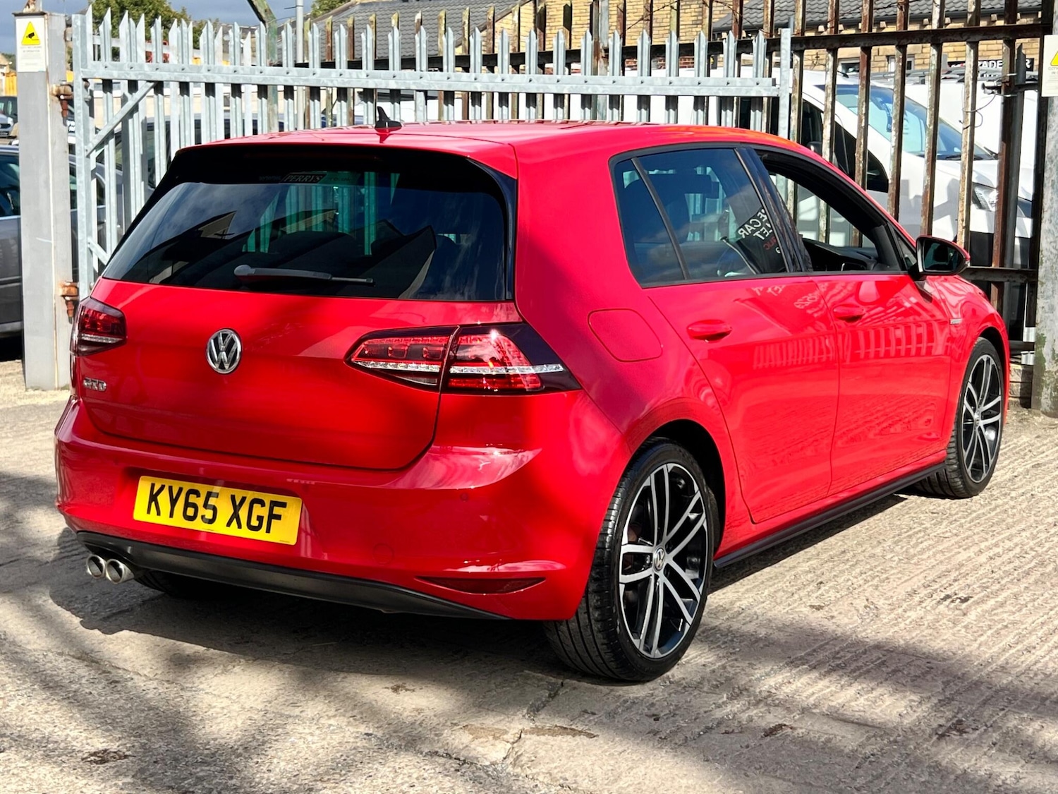 Used Volkswagen Golf 2015 for sale - 76572091: Photo 17