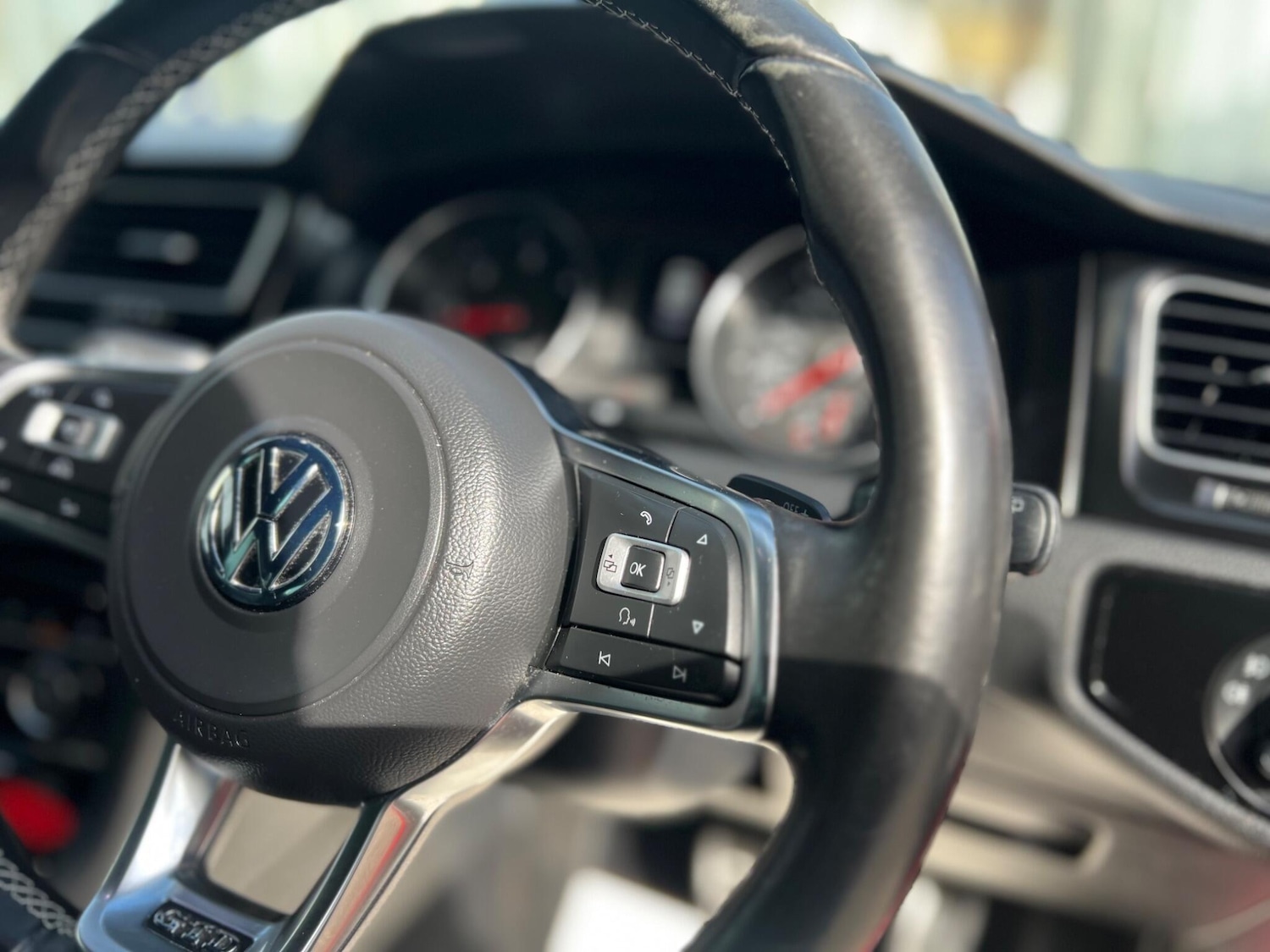 Used Volkswagen Golf 2015 for sale - 76572091: Photo 35