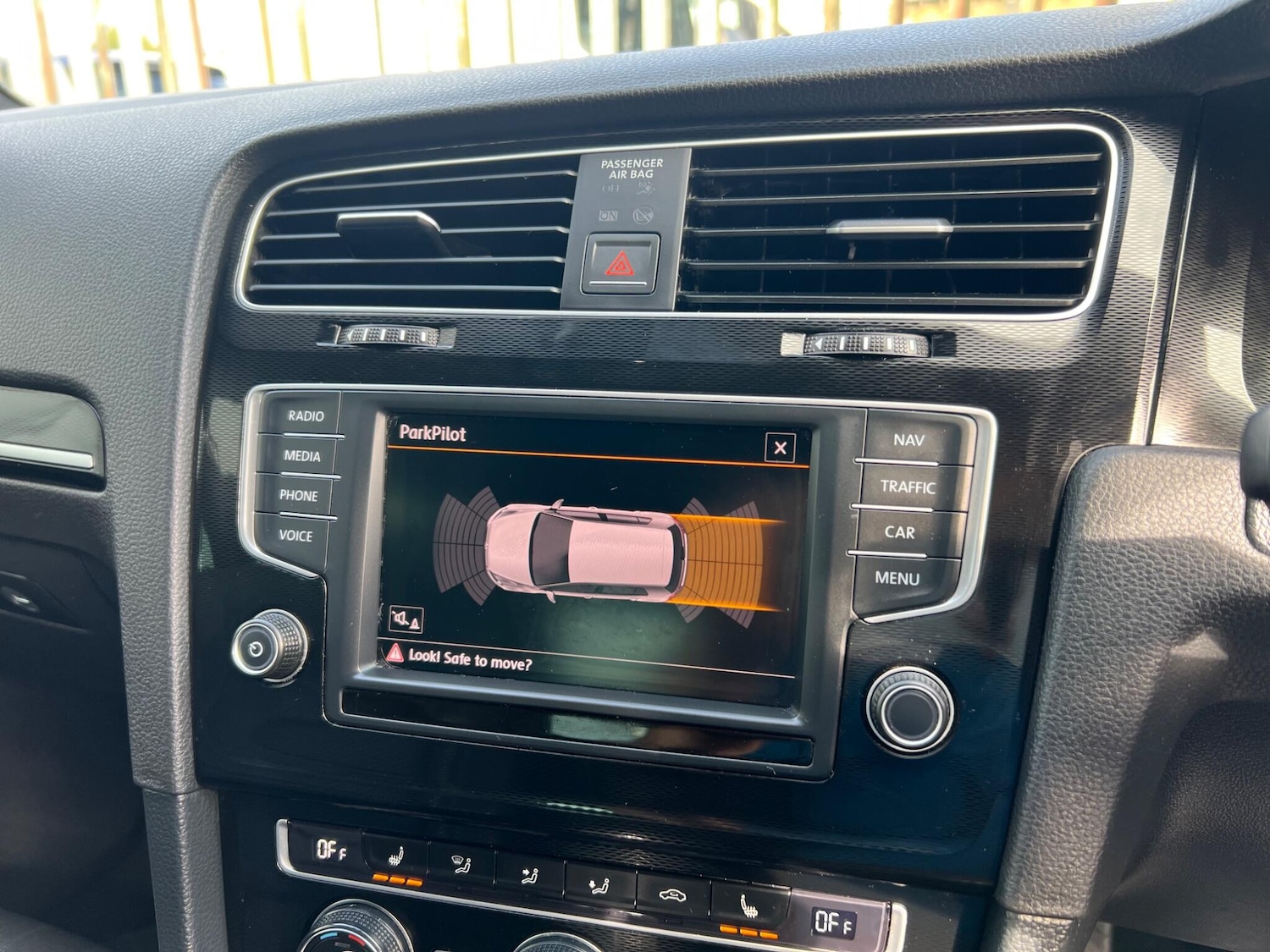 Used Volkswagen Golf 2015 for sale - 76572091: Photo 43