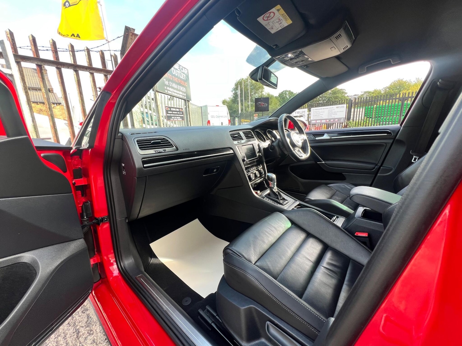 Used Volkswagen Golf 2015 for sale - 76572091: Photo 59