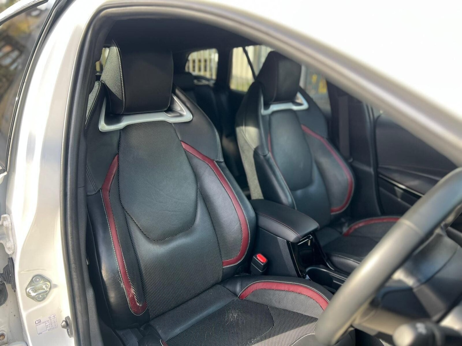 Used Toyota Corolla 2019 for sale - 77249732: Photo 34