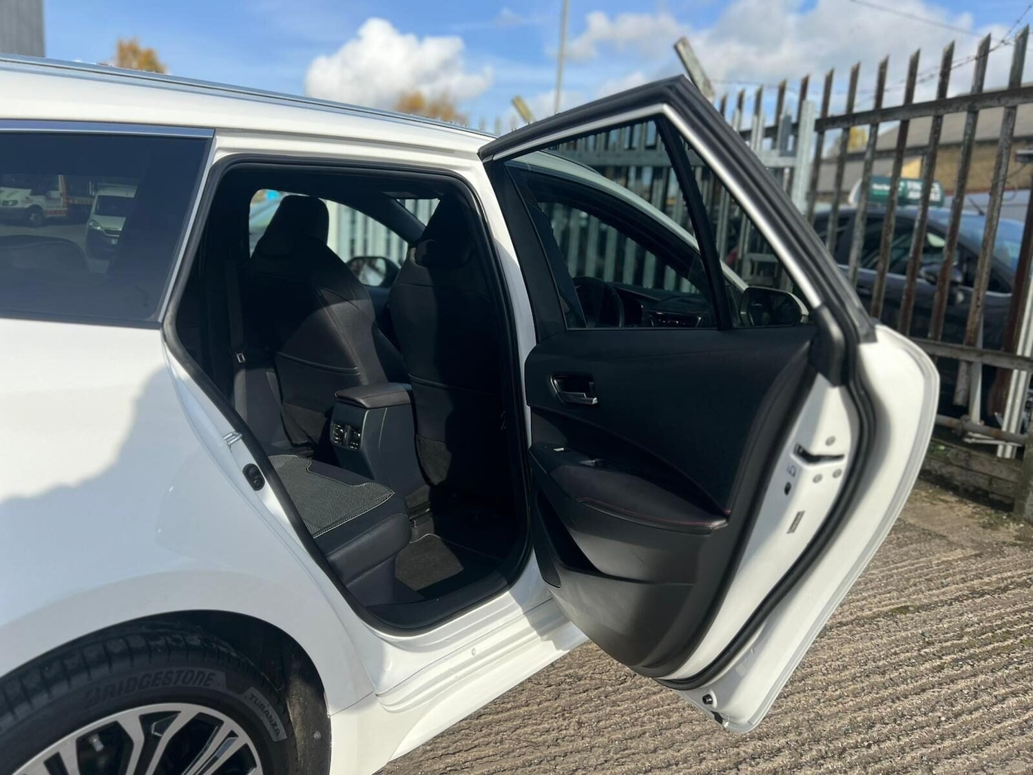 Used Toyota Corolla 2019 for sale - 77249732: Photo 54