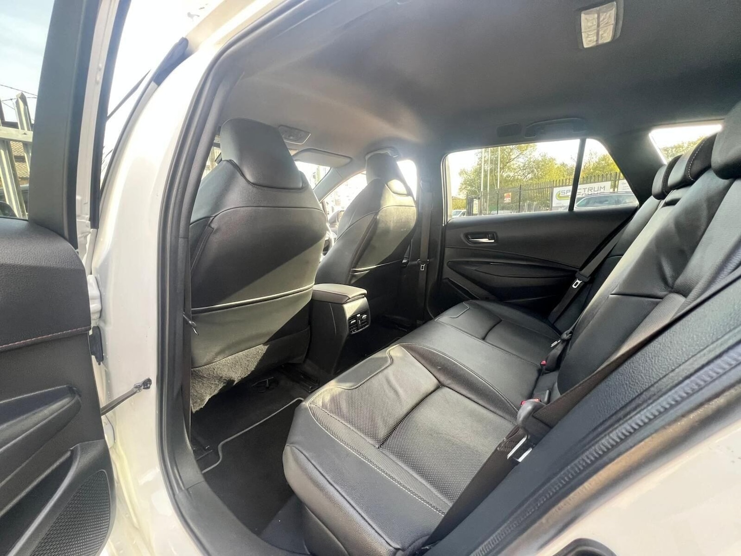 Used Toyota Corolla 2019 for sale - 77249732: Photo 63