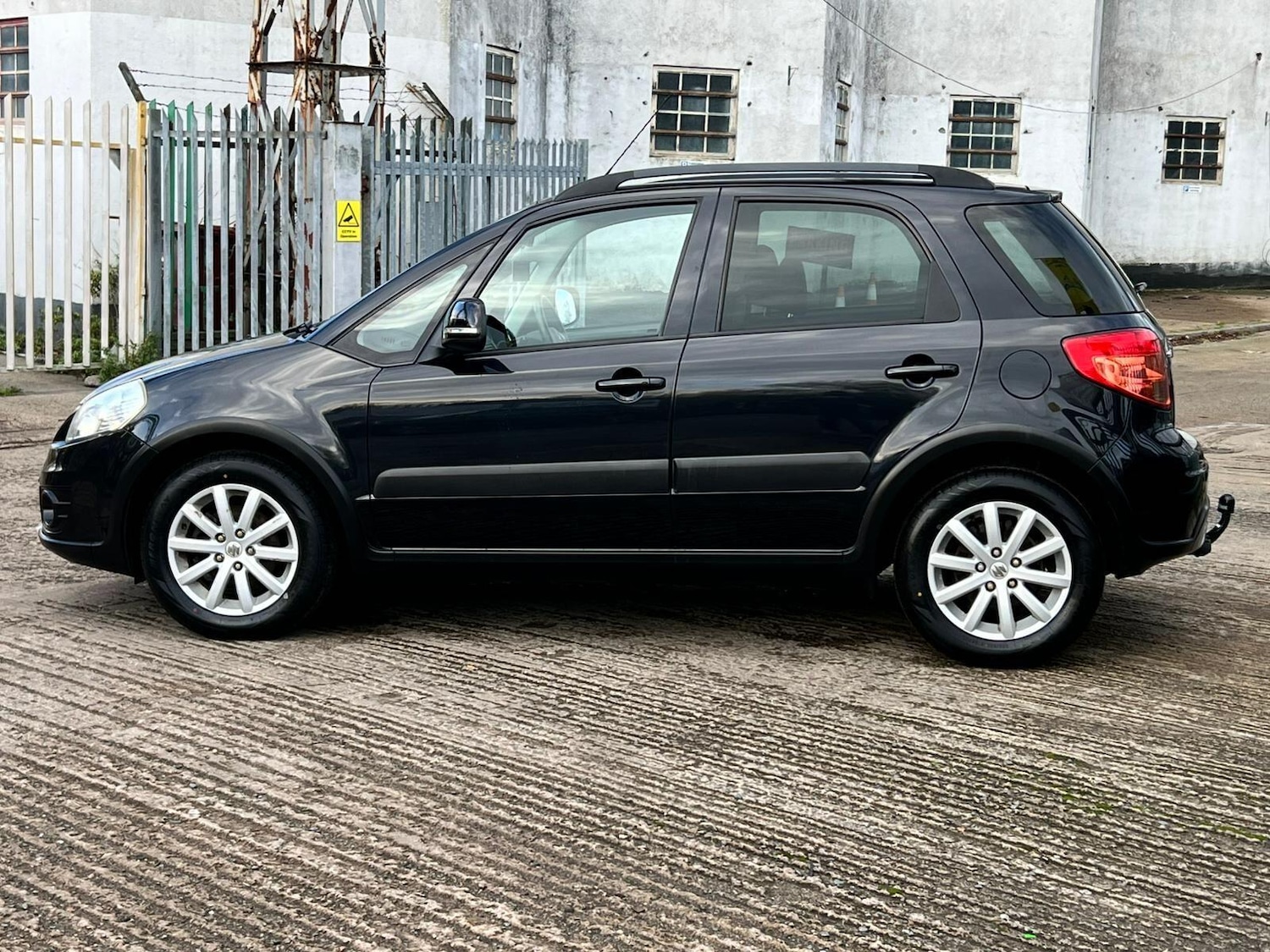 Used Suzuki SX4 2012 for sale - 76849657: Photo 14