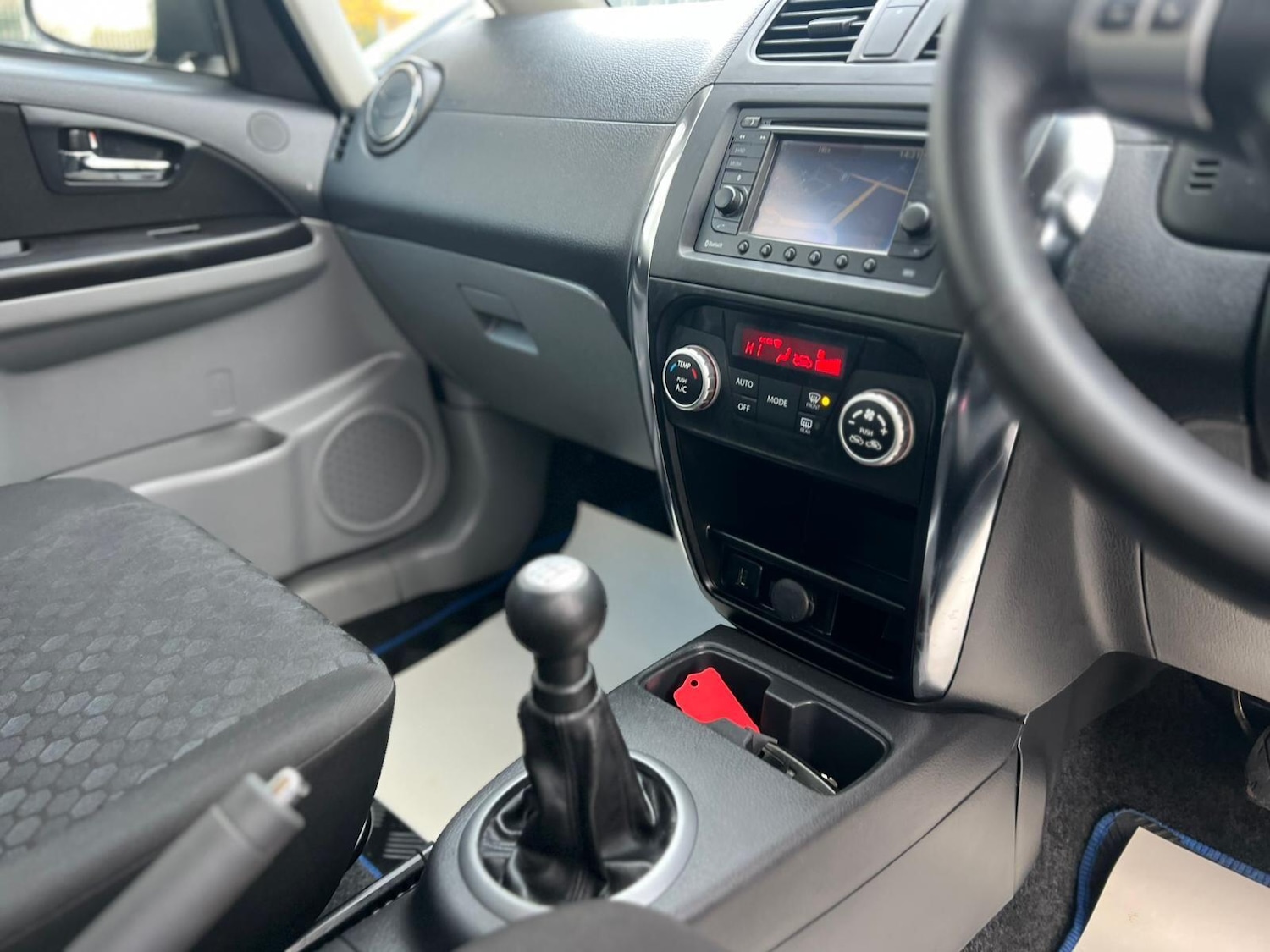 Used Suzuki SX4 2012 for sale - 76849657: Photo 23