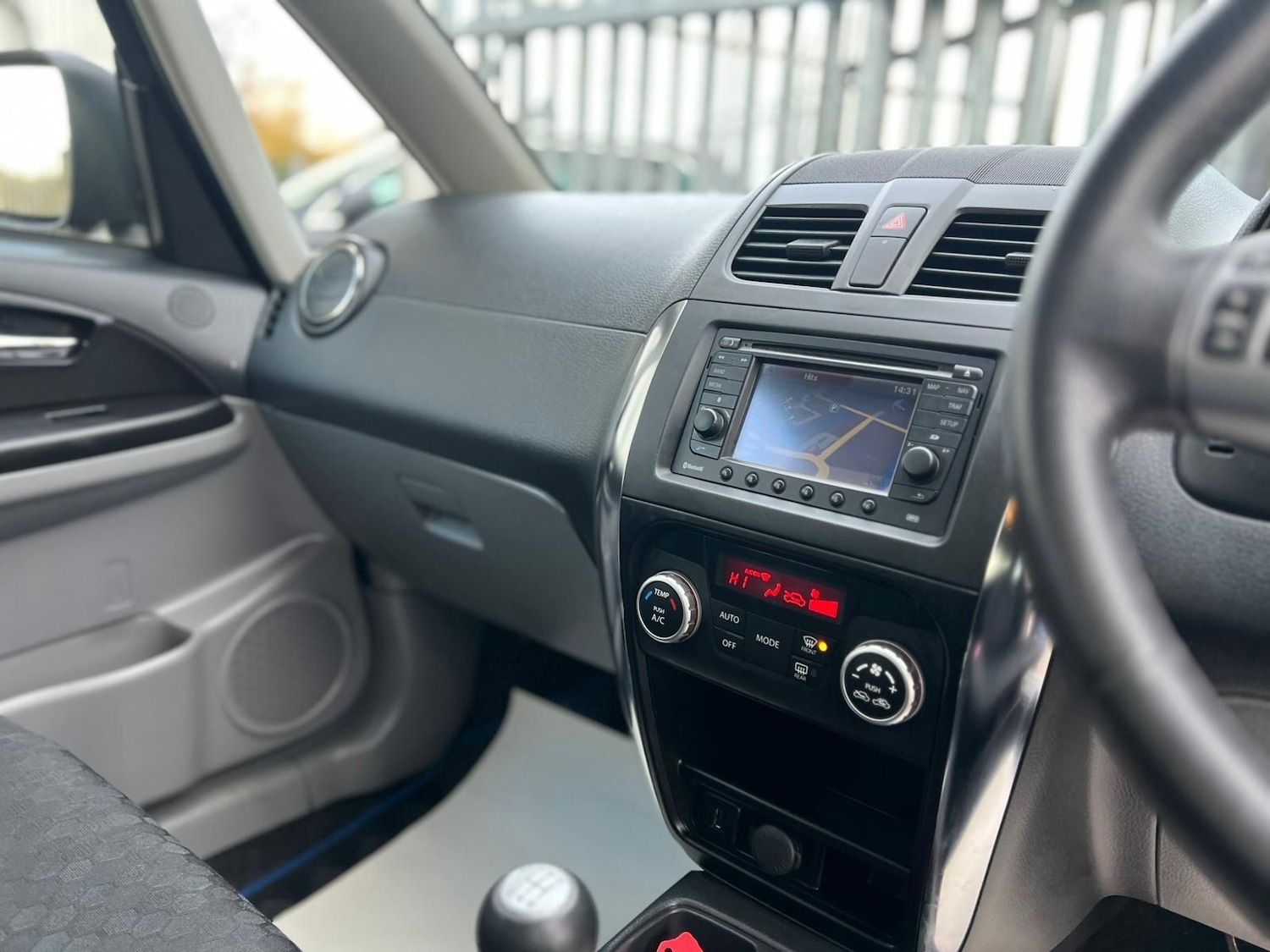 Used Suzuki SX4 2012 for sale - 76849657: Photo 24