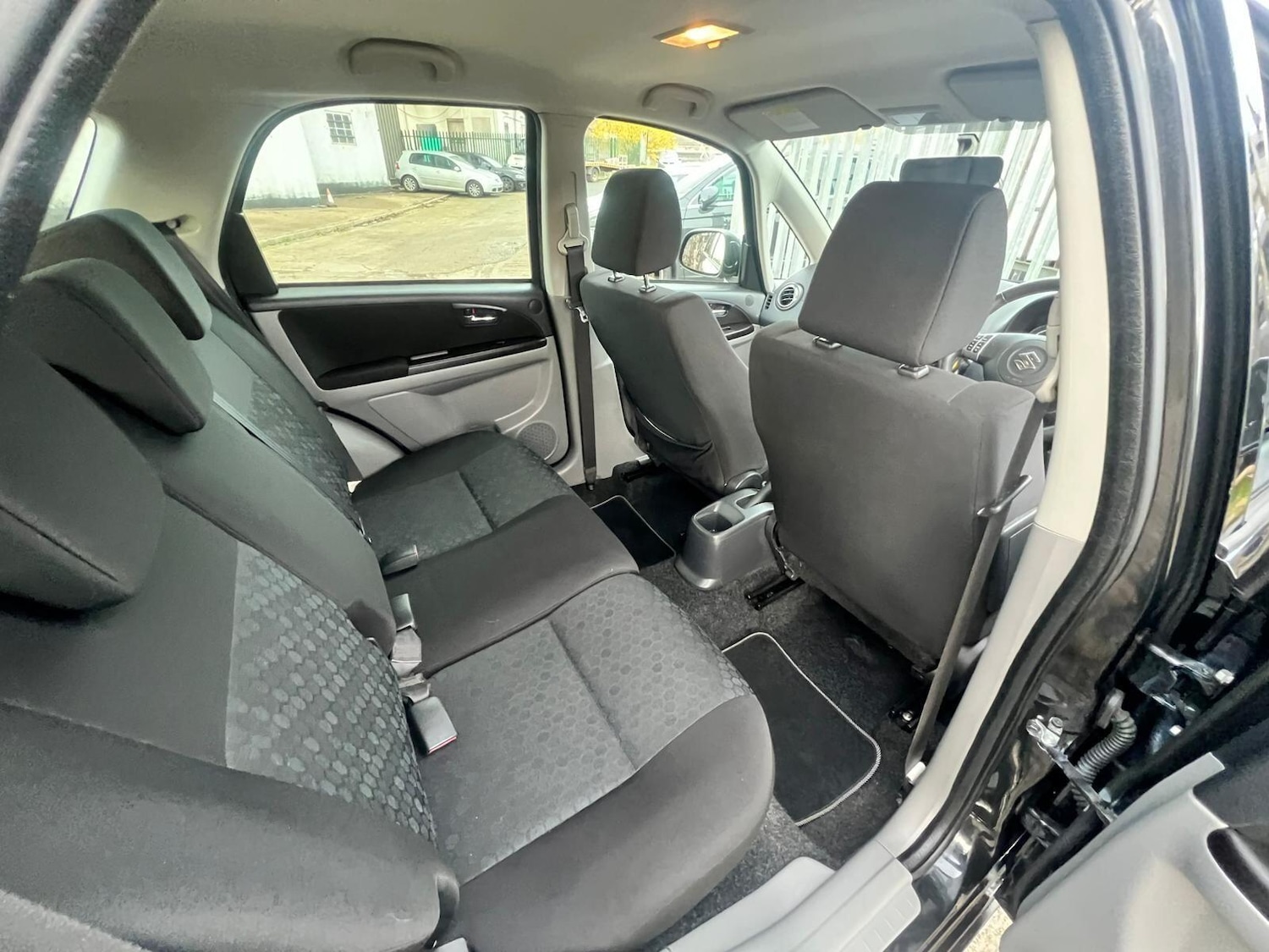 Used Suzuki SX4 2012 for sale - 76849657: Photo 43