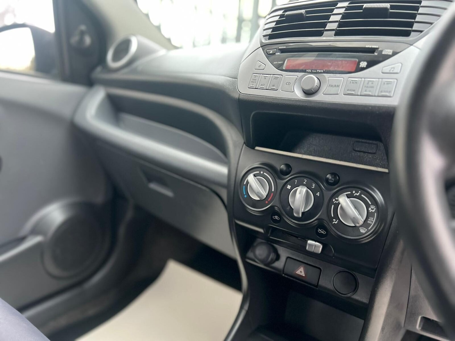 Used Suzuki Alto 2014 for sale - 77249751: Photo 38