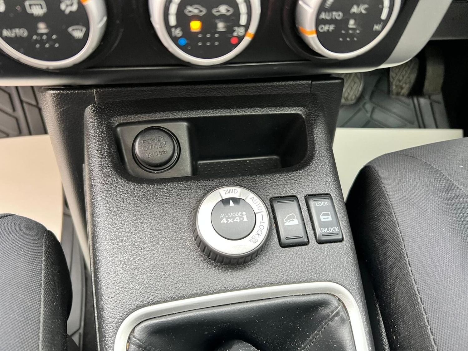 Used Nissan X-Trail 2008 for sale - 77355106: Photo 42