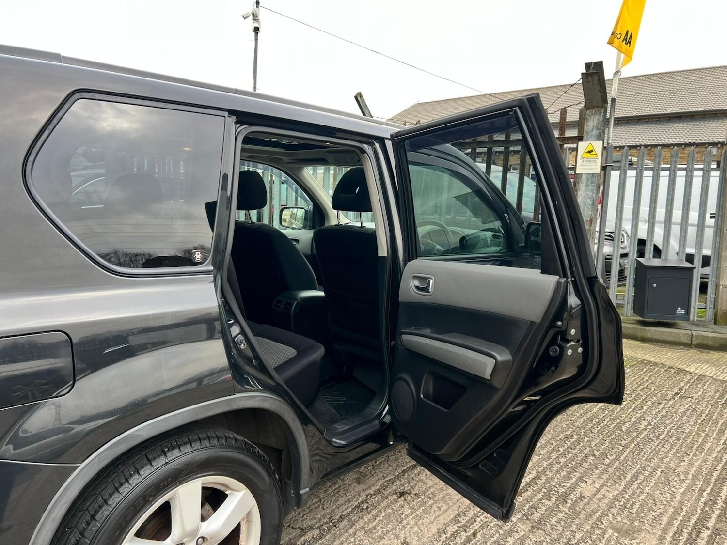 Used Nissan X-Trail 2008 for sale - 77355106: Photo 47