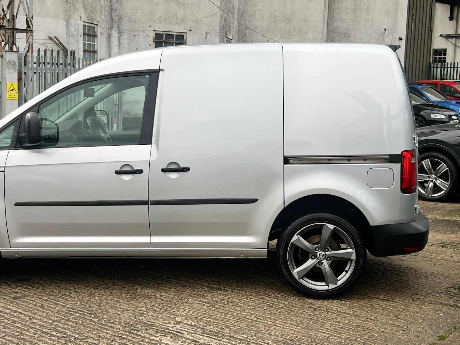 Used Volkswagen Caddy 2019 for sale - 76473695: Photo 15