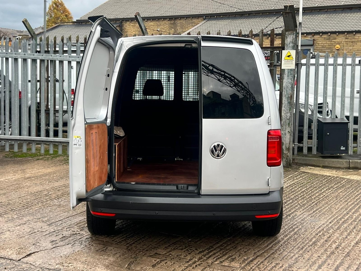 Used Volkswagen Caddy 2019 for sale - 76473695: Photo 25