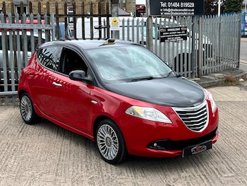Used Chrysler Ypsilon 2013 for sale - 75552759: Photo