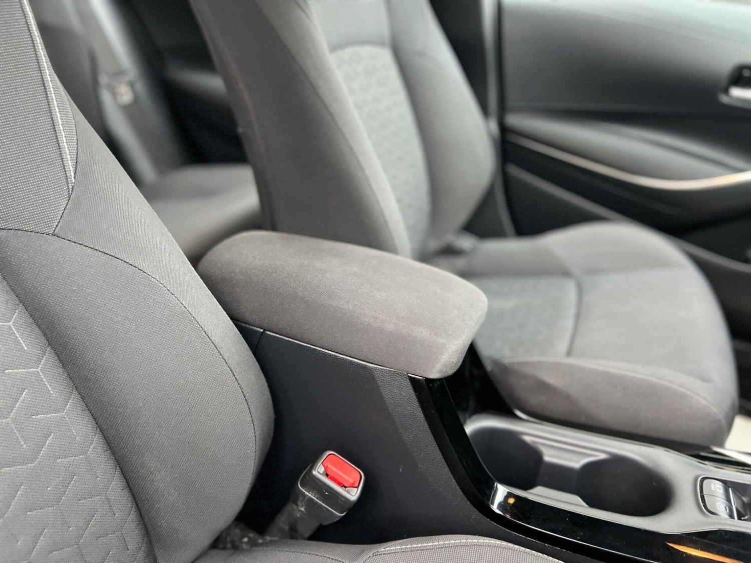 Used Toyota Corolla 2021 for sale - 77249683: Photo 33