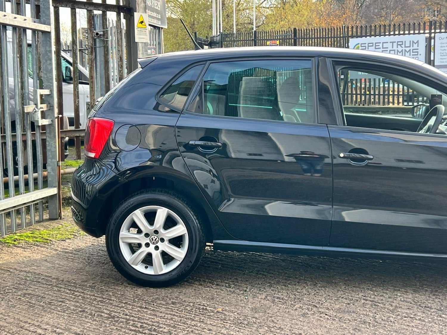 Used Volkswagen Polo 2012 for sale - 76832514: Photo 10