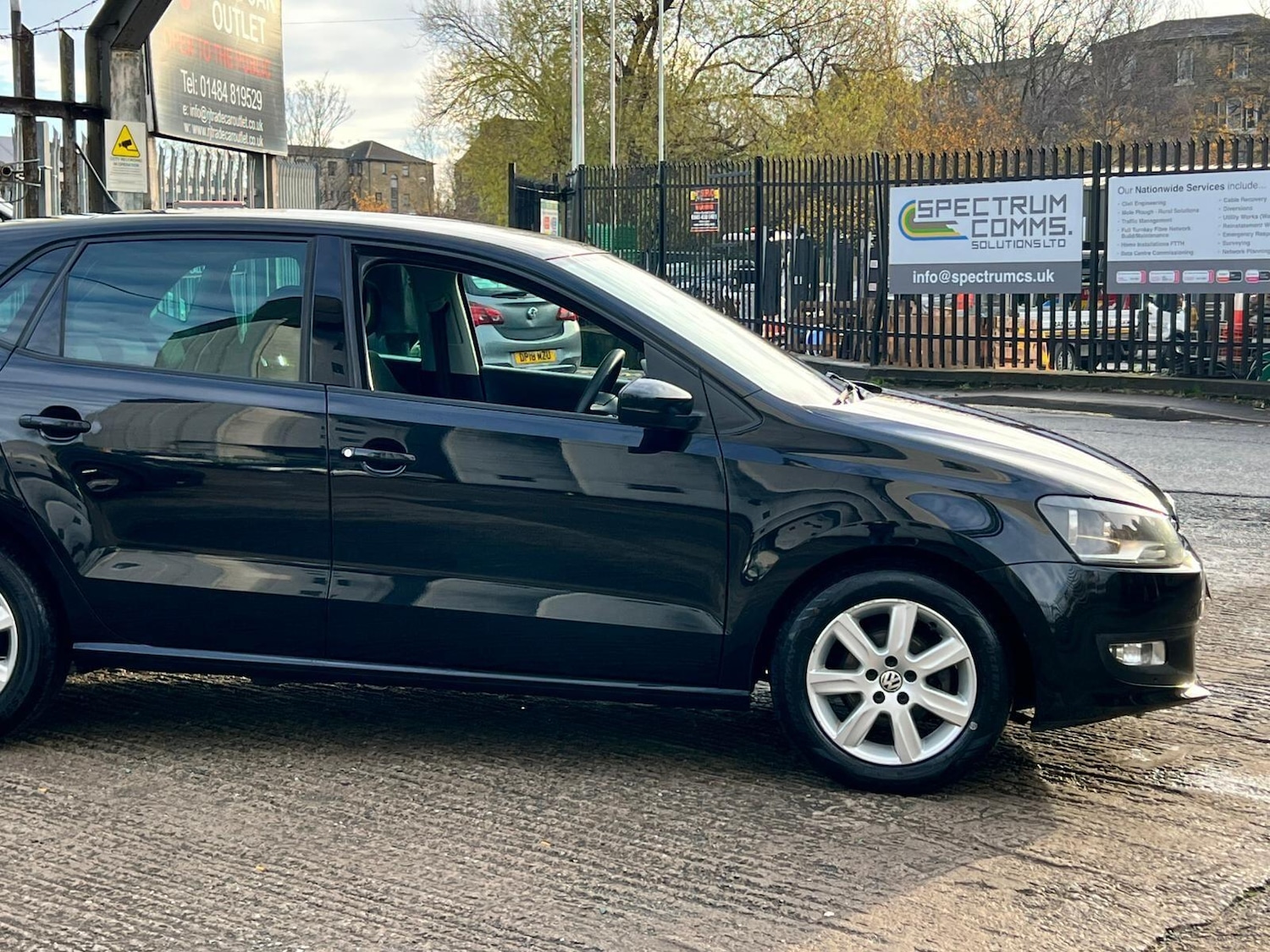 Used Volkswagen Polo 2012 for sale - 76832514: Photo 11