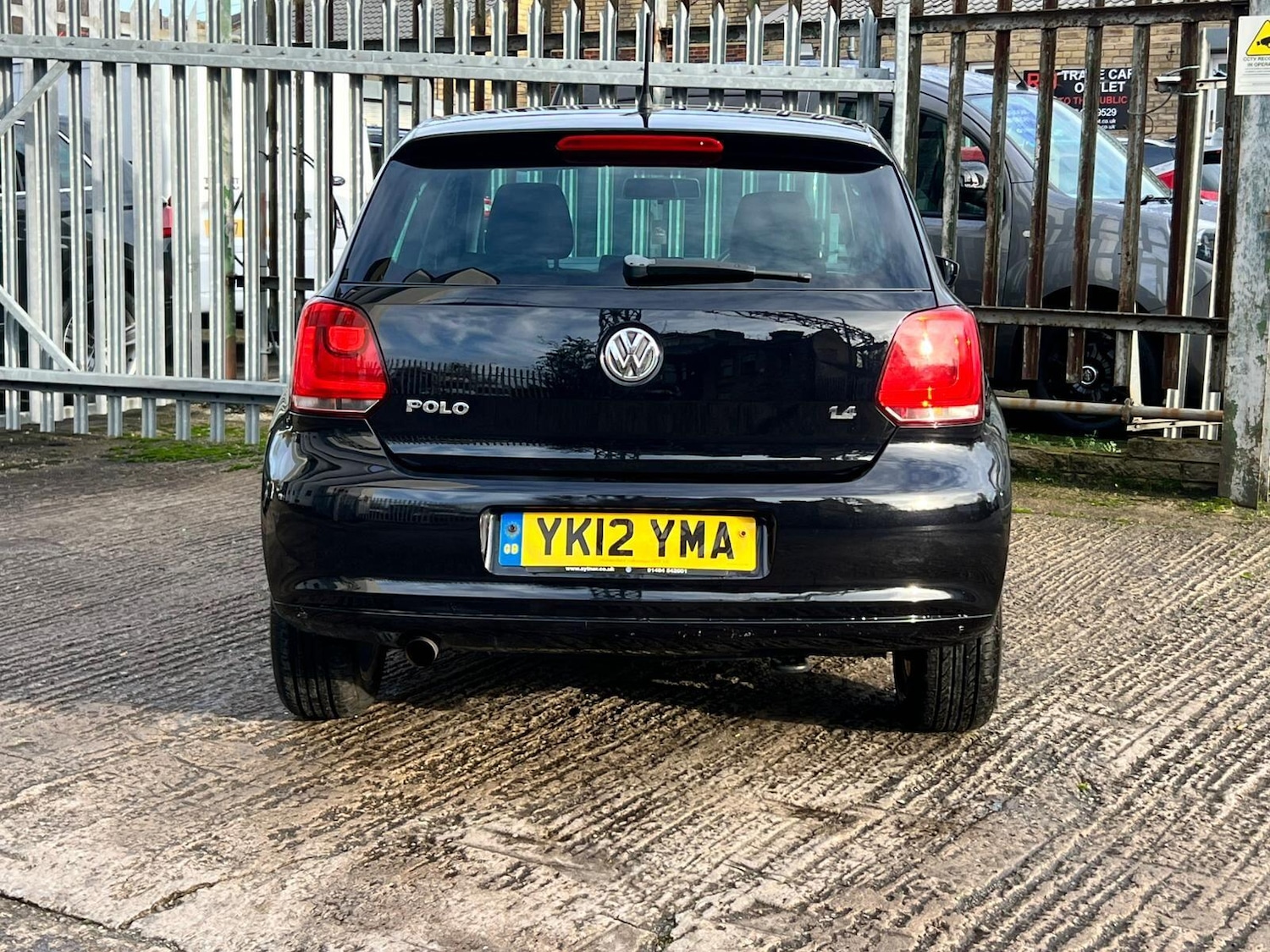 Used Volkswagen Polo 2012 for sale - 76832514: Photo 21