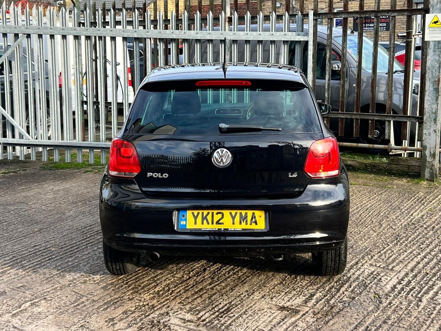 Used Volkswagen Polo 2012 for sale - 76832514: Photo 22