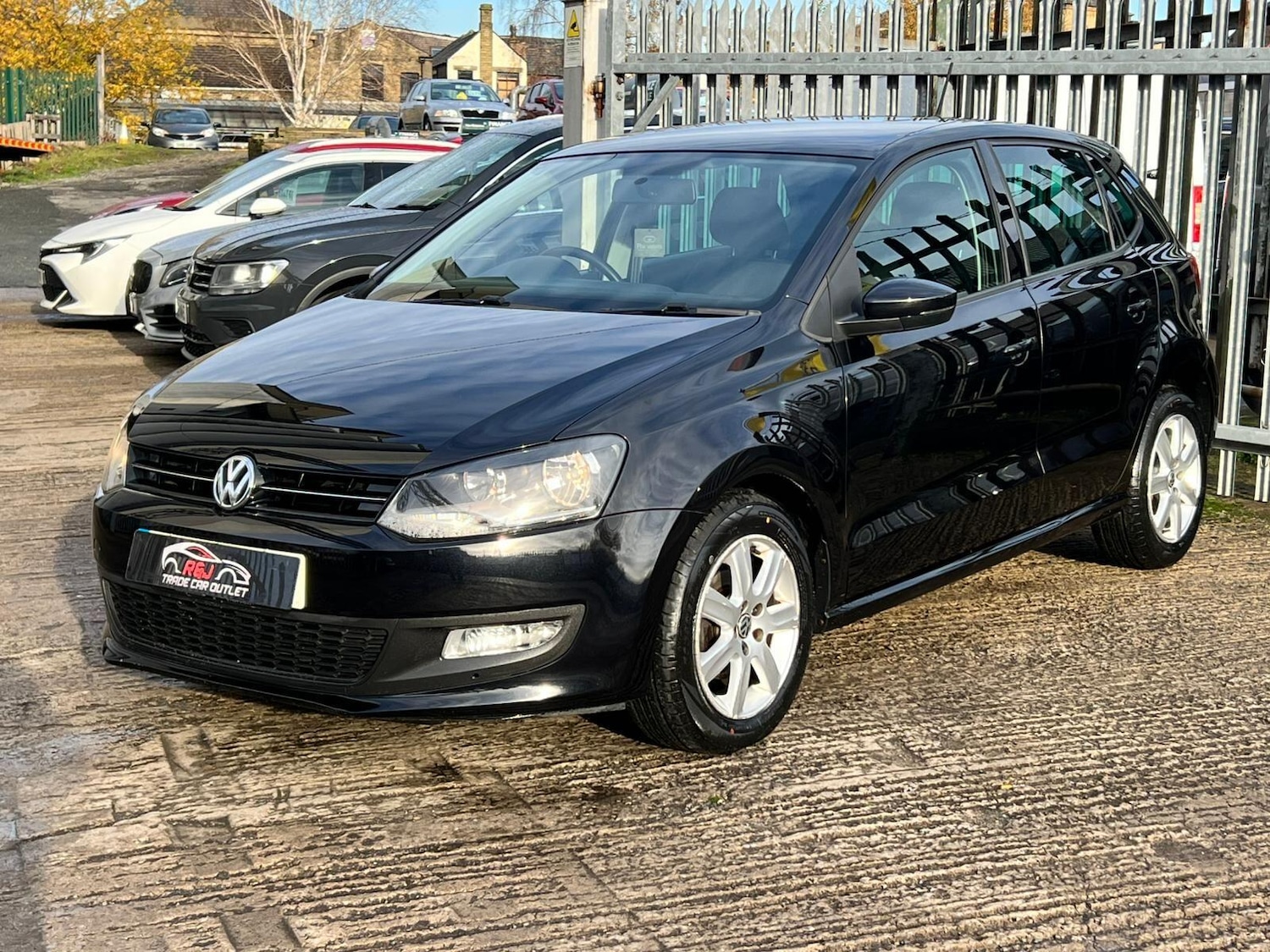 Used Volkswagen Polo 2012 for sale - 76832514: Photo 3