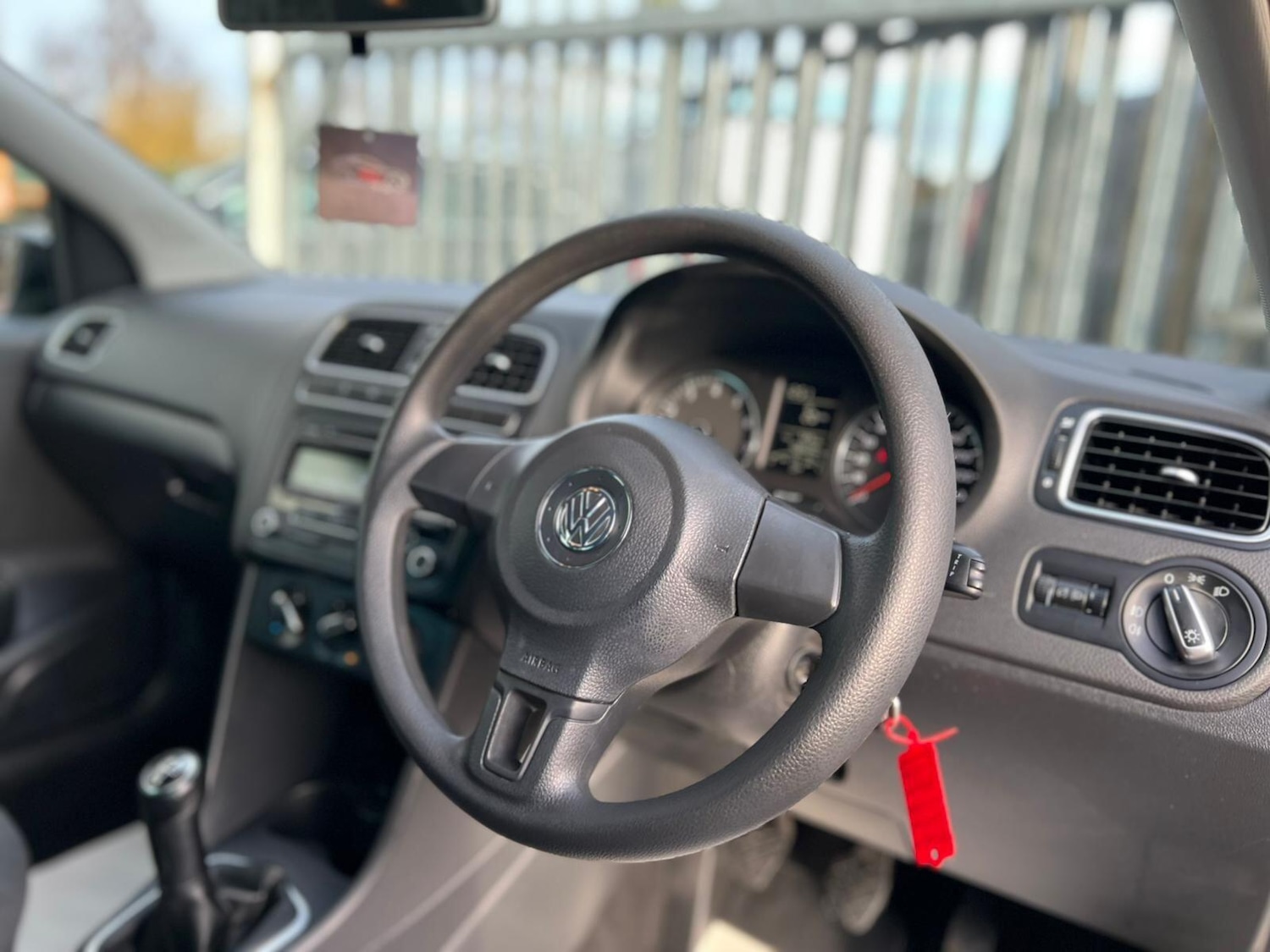 Used Volkswagen Polo 2012 for sale - 76832514: Photo 36