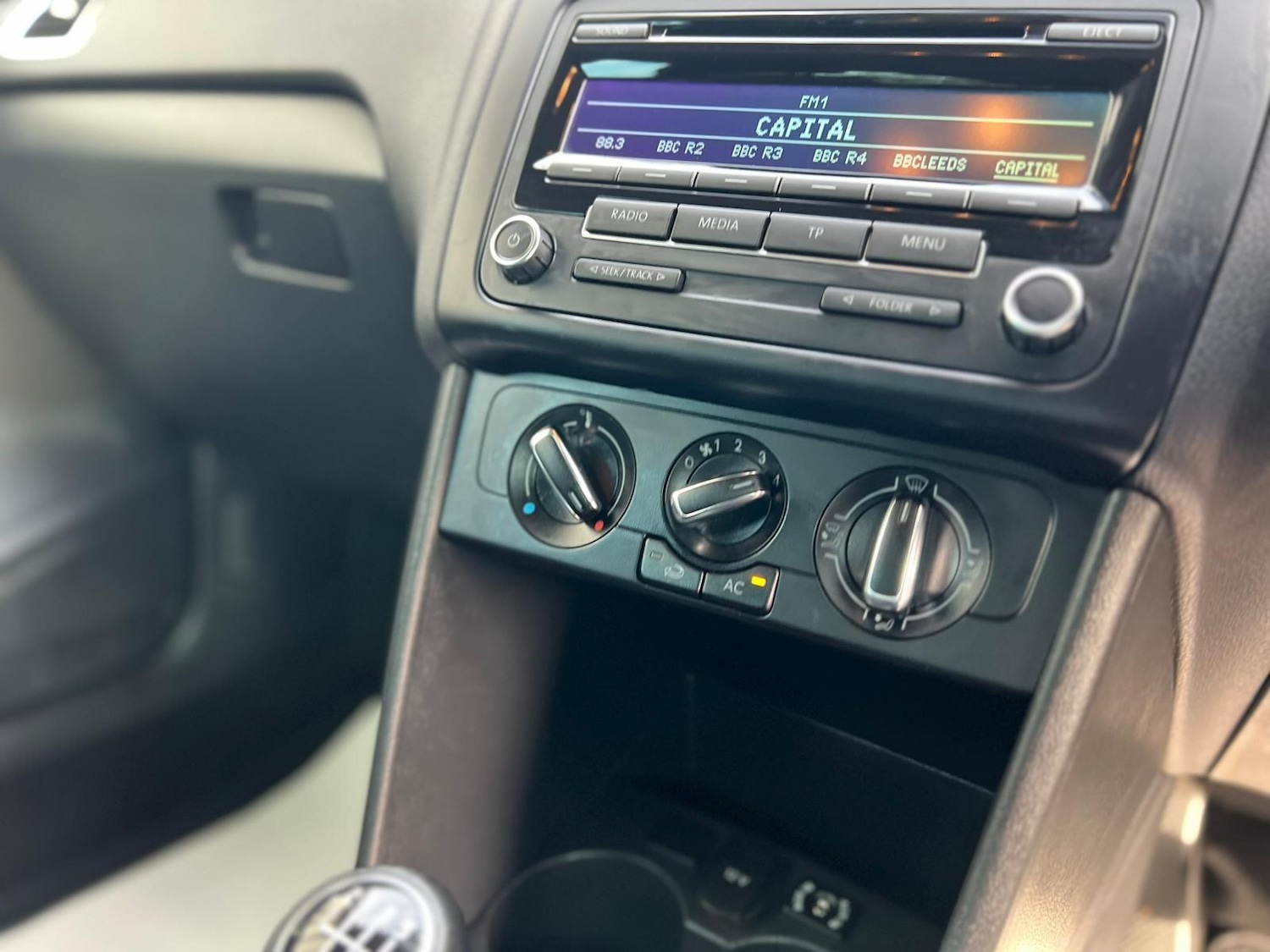 Used Volkswagen Polo 2012 for sale - 76832514: Photo 39