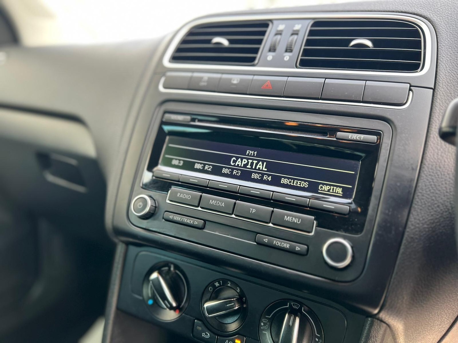 Used Volkswagen Polo 2012 for sale - 76832514: Photo 40