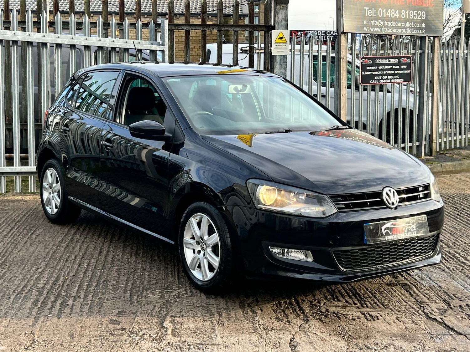 Used Volkswagen Polo 2012 for sale - 76832514: Photo 5